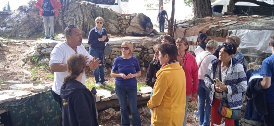 Altınbesik Cave & Ormana Village - Belenalan Village: School and an Ottoman-Era Mosque Stop