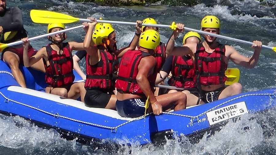 Antalya Adventure Tour: Rafting and Canyoning - Meeting point at 07:30: how the day starts and ends