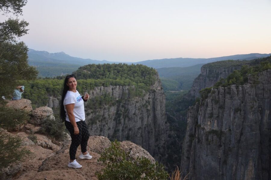 City of Side: Adler Canyon & Selge Guided Tour with Transfer - Köprüçay River lunch and the swim break