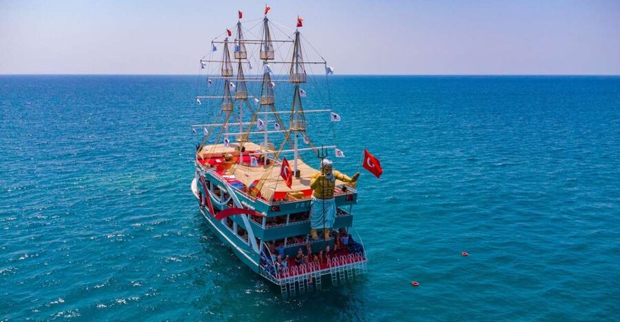 City of Side: All-Inclusive Boat Ride and Foam Party - Food and drinks onboard: value math, plus the key cautions