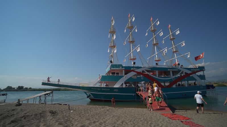 City of Side: Boat Tour on the Manavgat River w/ Bazaar Trip - The Manavgat strait cruise: river-to-sea views with real-life details