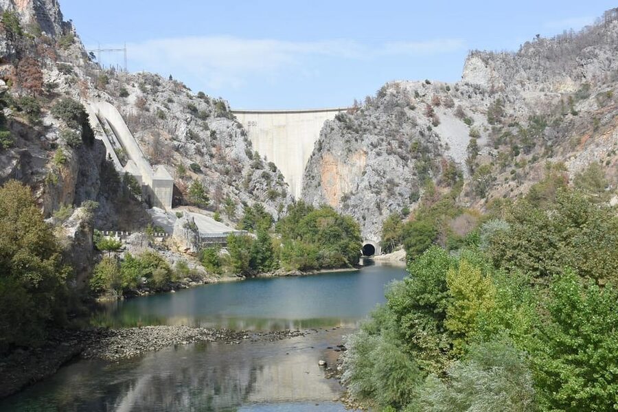 City of Side: Cabrio Bus & Green Lake Boat Tour with Lunch - Green Lake From Above: Taurus Mountain Views Before the Boat