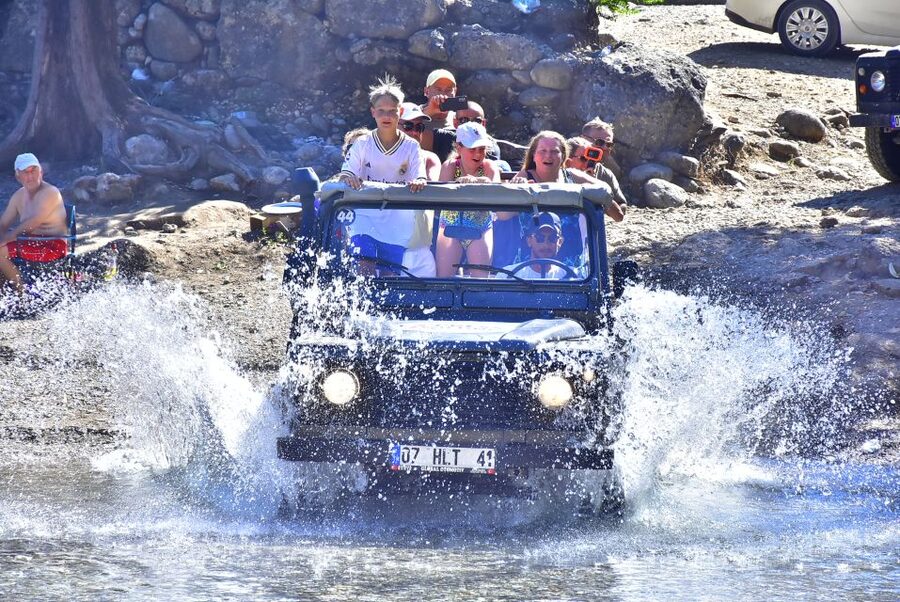 City of Side: Köprülü Canyon Rafting Tour with Lunch - The afternoon: continuing the rafting run to the finish point