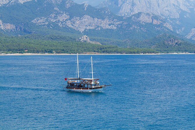 Dolphin Island Boat Trip – Swim, Sun & Lunch Included - Getting to the boat: pickup, meeting point, and what “easy” means