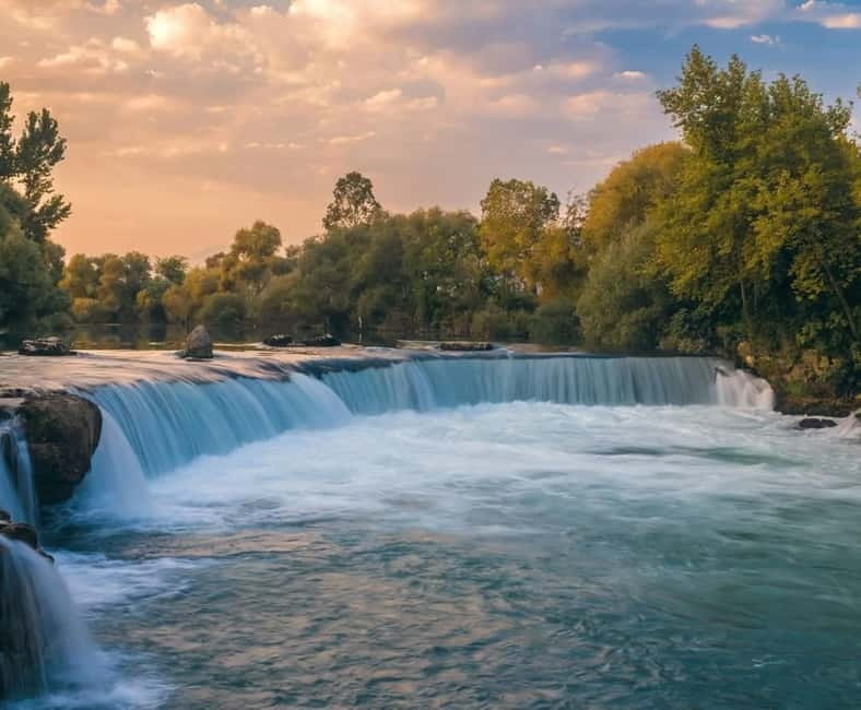 From Alanya: Manavgat Waterfall and Boat Tour with Lunch - Lunch Served on the Boat: Why This Format Works