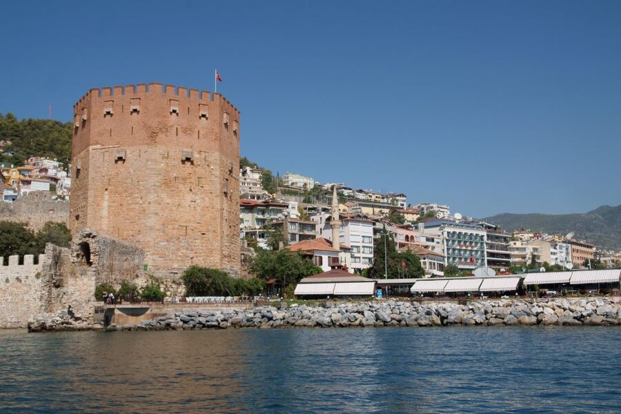 From City of Side: Alanya Guided Tour with Boat Trip & Lunch - Who this tour suits (and who should skip it)
