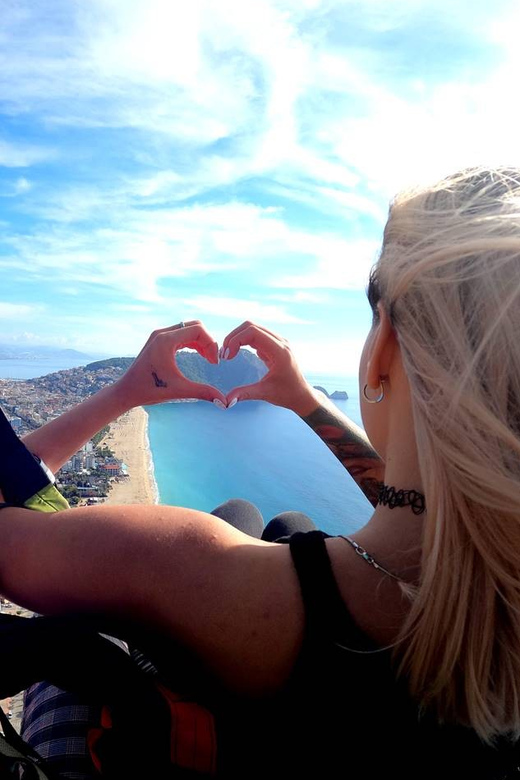 From City of Side: Alanya Tandem Paragliding w/ Beach Visit - Safety First: What the Pre-Flight Briefing Gets Right