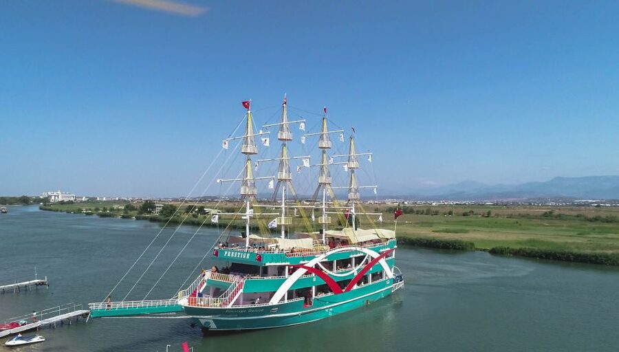 From City of Side: Dolphins Island Boat Trip with Transfer - From Side Pick-Up to Manavgat River: Getting Started Without Hassle
