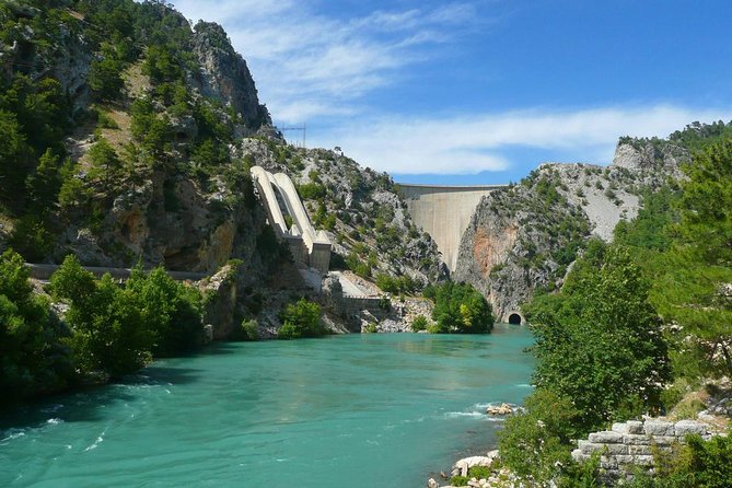 Jeep Safari Adventure around Green Canyon - Green Canyon Driving and the Water-Fight Energy