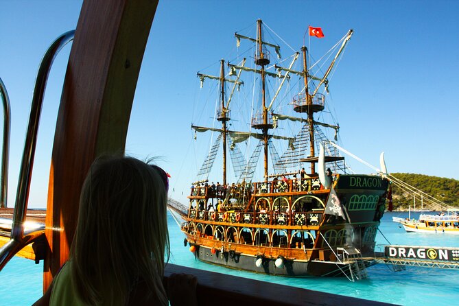 Pirate Adventure Cruise incl. Lunch from Side - Entertainment and onboard atmosphere: great for kids, mixed for adults