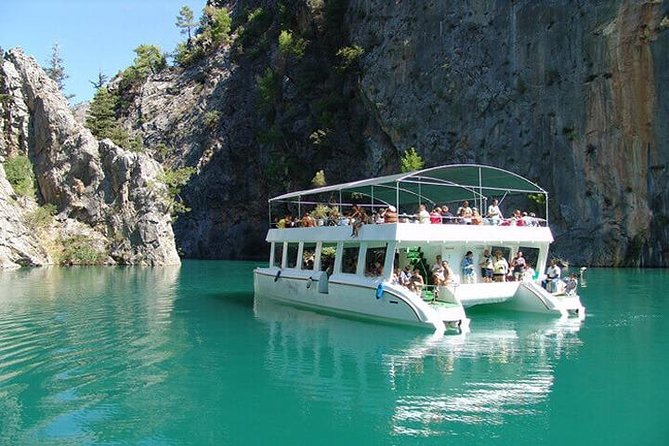 Side-Alanya: 5-Hour BoatTour inGreen Canyon with Lunch SoftDrinks - Oymapınar Dam: where the day turns into swimming time
