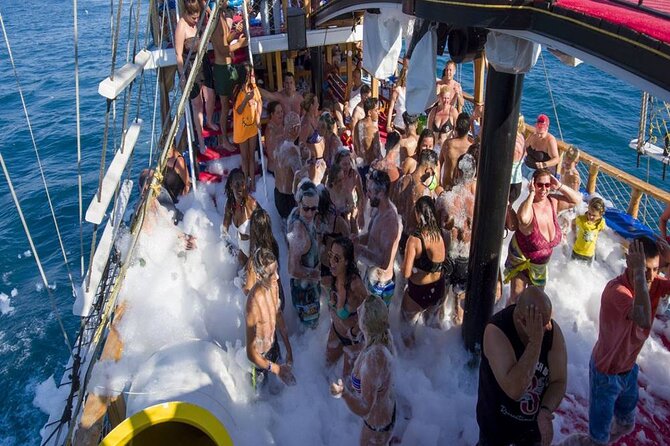 Side Blau Laguna Boat Trip With Free Hotel Transfer & Lunch - Stop 3 in Side: the foam party moment and the upbeat return