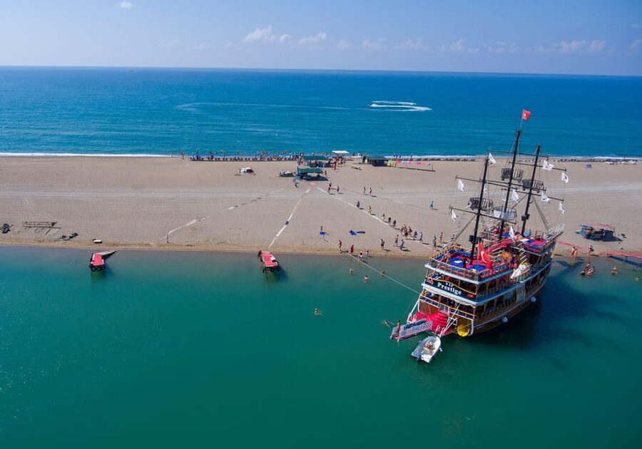Side: Dolphin Island Boat Trip with Lunch & Unlimited Drinks - Lunch on Board: Grilled Chicken or Fish, Rice, Salad, and Bread