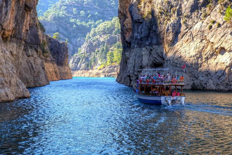 Side: Green Canyon Boat Trip with Lunch near Green Lake - On the water: Grand Canyon (14 km) and Little Canyon (3 km)