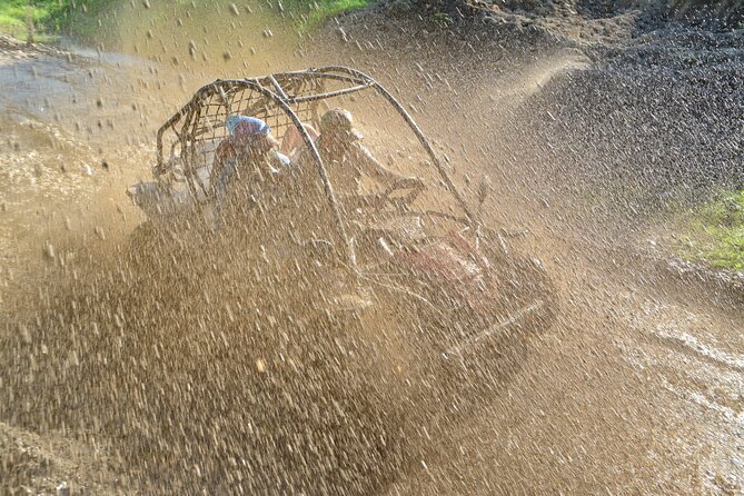 Side: Guided Buggy UTV Safari Tour - The 20 km buggy cross ride: where fun turns into mud