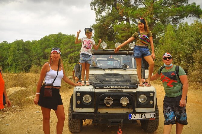 Side : Jeep Safari and Green Canyon See with Lunch - Side Jeep Safari With Lunch: The vibe and the value